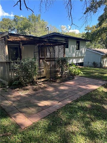 303 Bennett Street, Butler, MO 64730