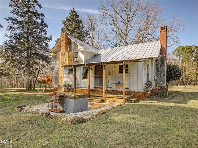 2929 Seaforth Road, Pittsboro, NC 27312