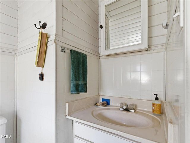 2929 Seaforth Road, Pittsboro, NC 27312