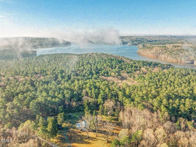 2929 Seaforth Road, Pittsboro, NC 27312