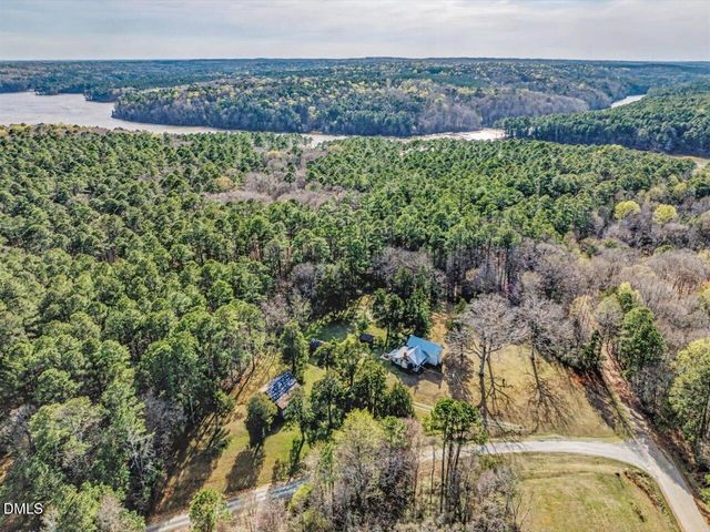 2929 Seaforth Road, Pittsboro, NC 27312