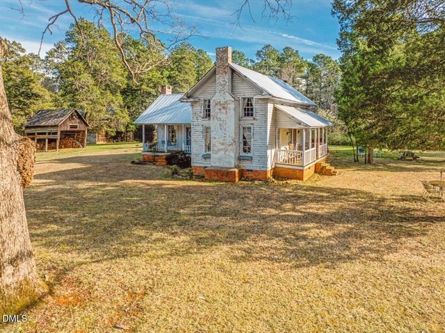 2929 Seaforth Road, Pittsboro, NC 27312