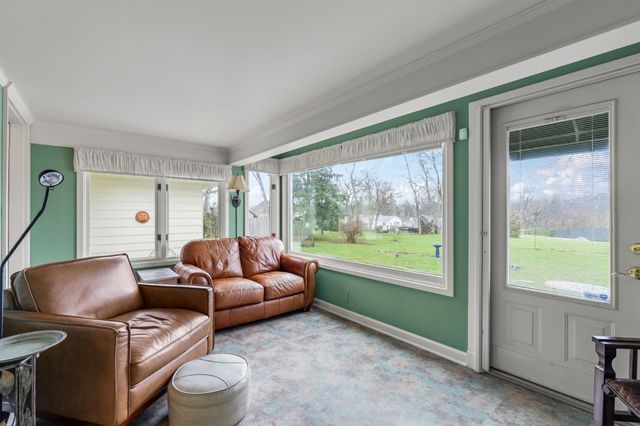 1121 Monroe Drive, Newton, IA 50208