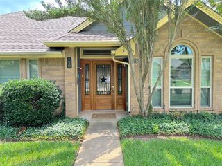 730 Blue Oak Drive, Lewisville, TX 75067