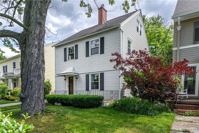 17 Colvin Avenue, Buffalo, NY 14216