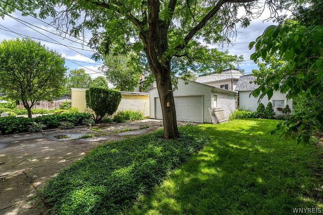 17 Colvin Avenue, Buffalo, NY 14216
