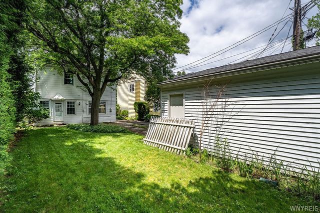 17 Colvin Avenue, Buffalo, NY 14216