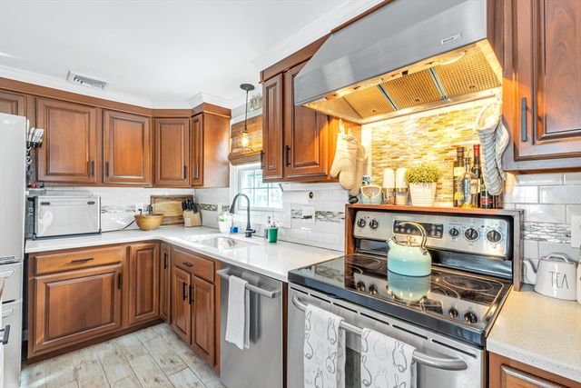 4 Eagle Street, Boston, MA 02132