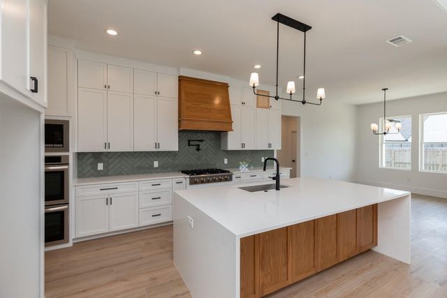 3580 Lily Lane, Beaumont, TX 77713