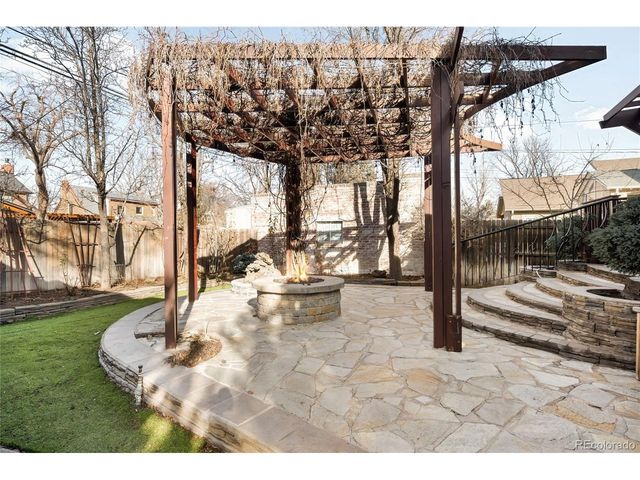 1717 Newport St, Denver, CO 80220