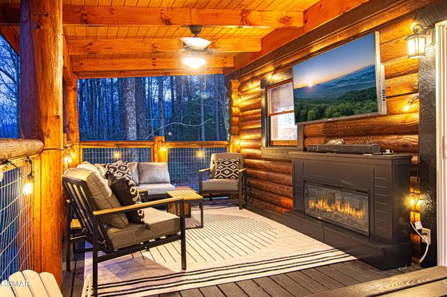3115 E Parkway, Gatlinburg, TN 37738