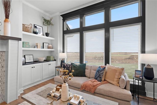 15301 W 173rd Terrace, Olathe, KS 66062