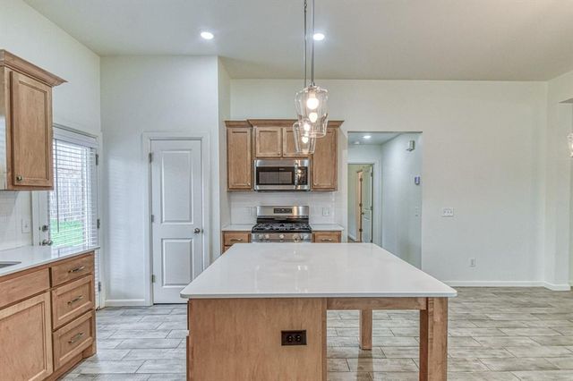2820 S Bowling Drive, Stillwater, OK 74074