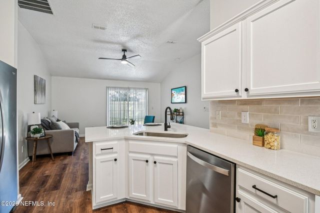 1315 ARDMORE Street, Jacksonville, FL 32092