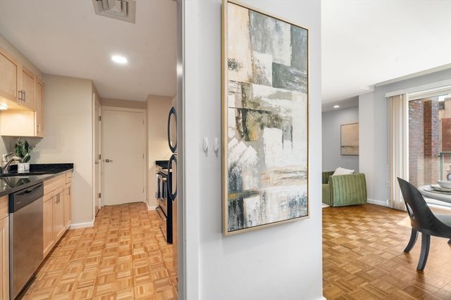 130 Mount Auburn St 406, Cambridge, MA 02138
