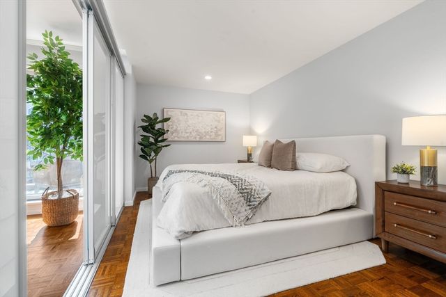 130 Mount Auburn St 406, Cambridge, MA 02138