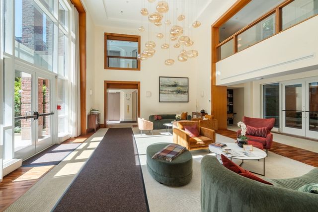 130 Mount Auburn St 406, Cambridge, MA 02138