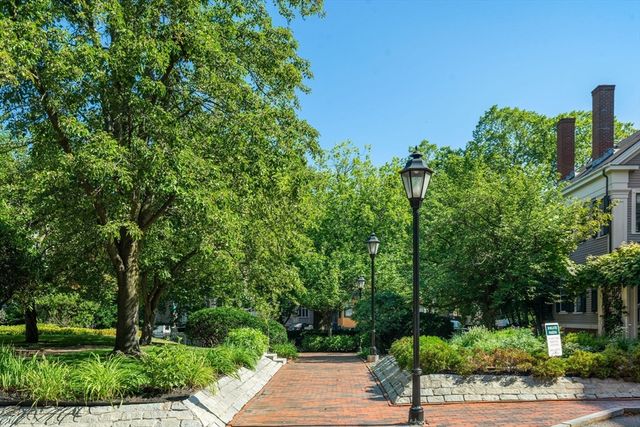 130 Mount Auburn St 406, Cambridge, MA 02138