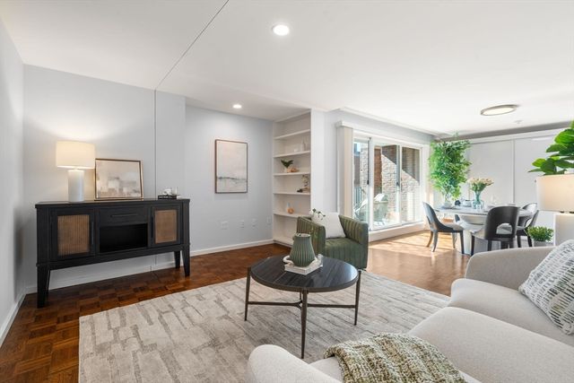 130 Mount Auburn St 406, Cambridge, MA 02138