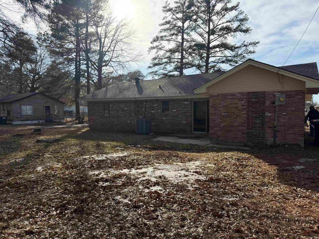 3119 S Catalpa, Pine Bluff, AR 71603