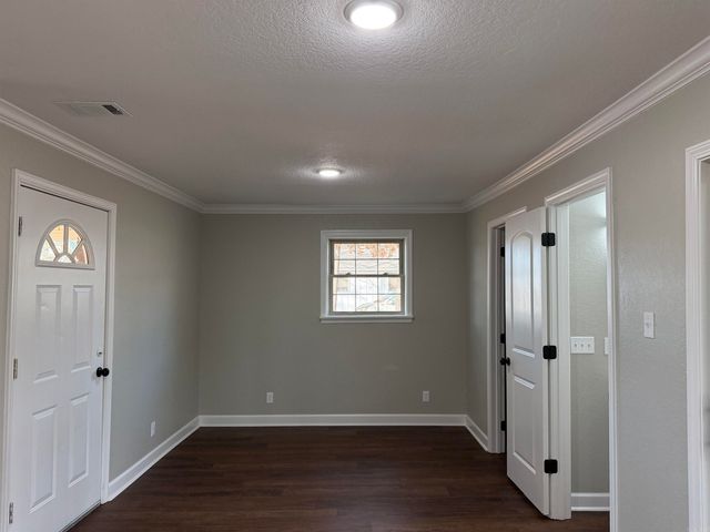 3119 S Catalpa, Pine Bluff, AR 71603