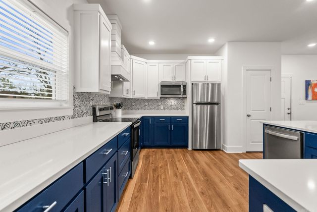 514 Center Street, Conway, AR 72034