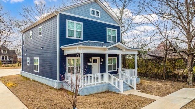 514 Center Street, Conway, AR 72034