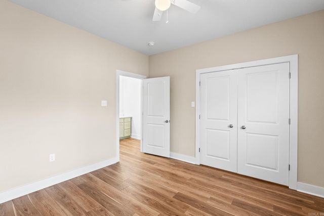 514 Center Street, Conway, AR 72034