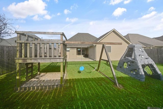 15418 Timberstone Dr, Prairieville, LA 70769