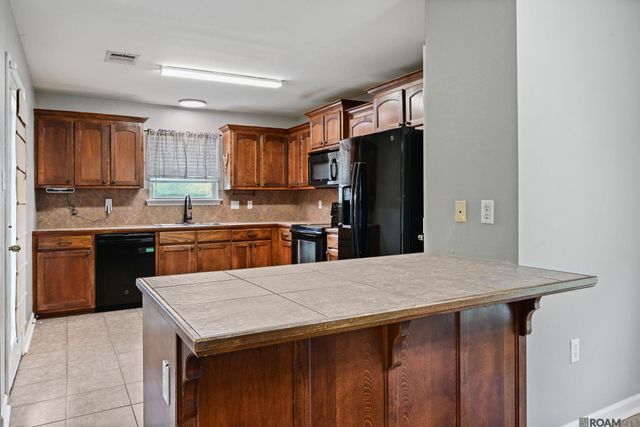 15418 Timberstone Dr, Prairieville, LA 70769