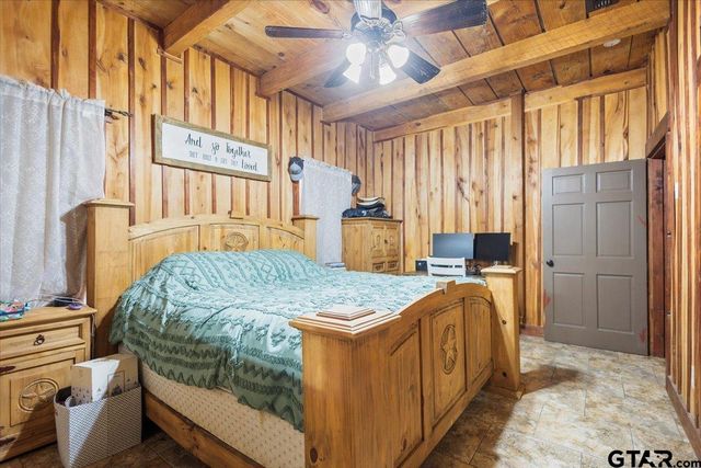 1831 FM 177-E, Jacksonville, TX 75766