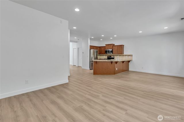 2106 E 45th Court, Tacoma, WA 98404