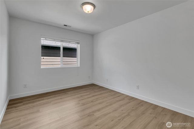 2106 E 45th Court, Tacoma, WA 98404