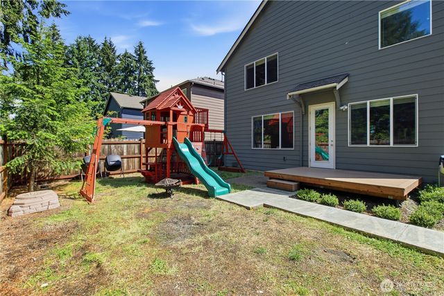 2106 E 45th Court, Tacoma, WA 98404