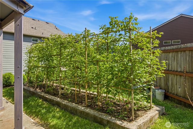 2106 E 45th Court, Tacoma, WA 98404