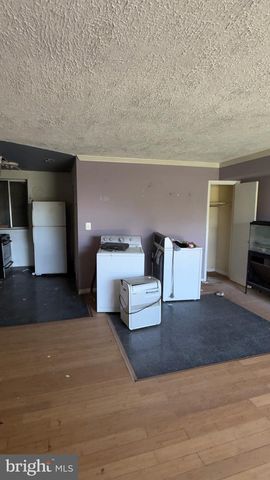 2215 14TH ST NE, Washington, DC 20018