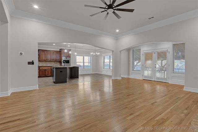 11175 S 73rd East Avenue, Bixby, OK 74008