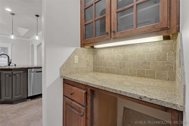 11175 S 73rd East Avenue, Bixby, OK 74008