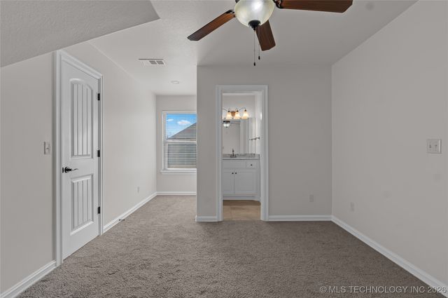 11175 S 73rd East Avenue, Bixby, OK 74008