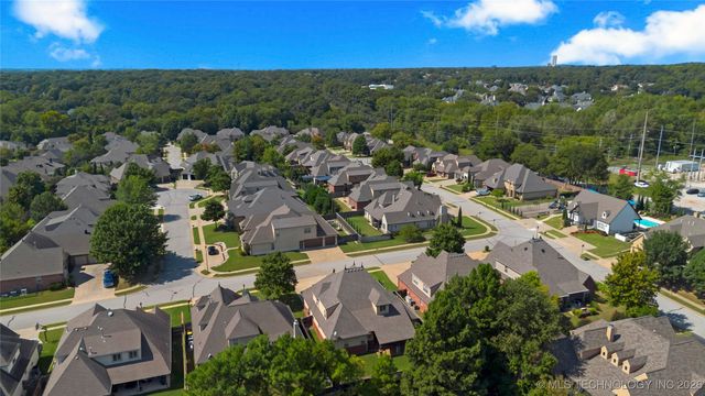 11175 S 73rd East Avenue, Bixby, OK 74008