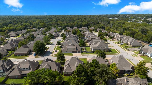 11175 S 73rd East Avenue, Bixby, OK 74008