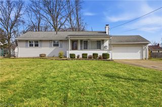 923 Kirwan Drive, Youngstown, OH 44515