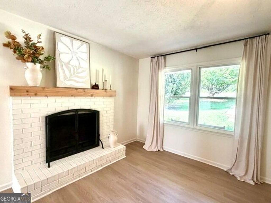 4429 McBrayer Road, Flowery Branch, GA 30542 — photo 4