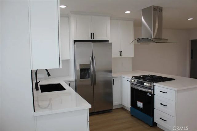 2371 Stearnlee, Long Beach, CA 90815
