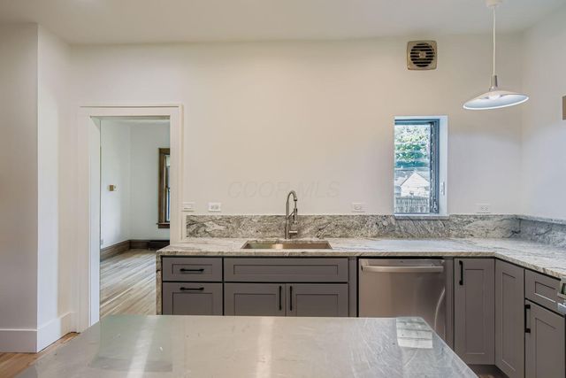 236 E Moler Street, Columbus, OH 43207