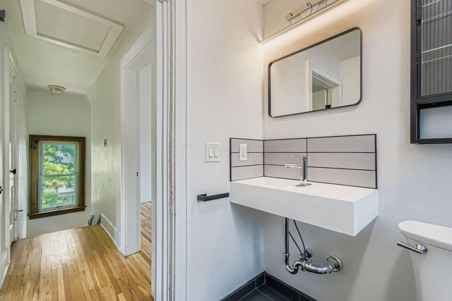 236 E Moler Street, Columbus, OH 43207