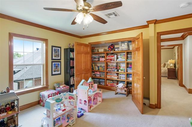 6173 Oakleaf Lane, Lake Charles, LA 70605