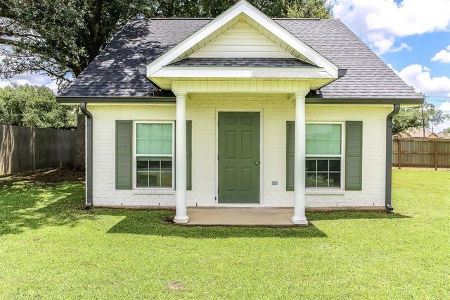 6173 Oakleaf Lane, Lake Charles, LA 70605