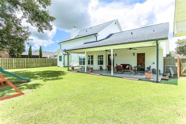 6173 Oakleaf Lane, Lake Charles, LA 70605