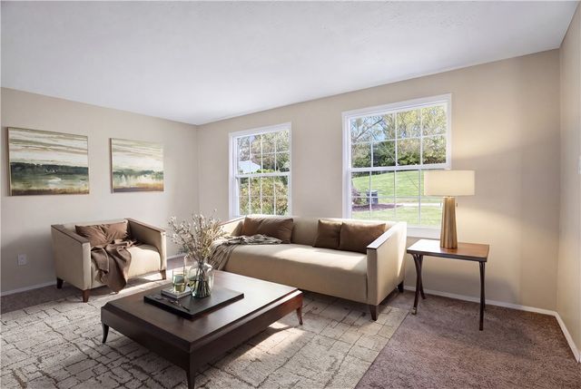 1774 Norsen Dr, Upper St Clair, PA 15243